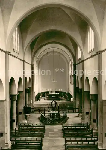 AK / Ansichtskarte Werl_Westfalen Wallfahrts Basilika Mittelschiff und Chorraum Werl_Westfalen