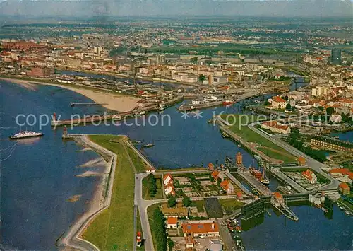AK / Ansichtskarte Bremerhaven Geeste Muendung und Fischereihafen Einfahrt Bremerhaven