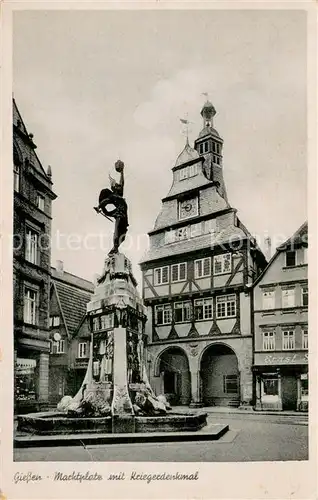 AK / Ansichtskarte Giessen_Lahn Marktplatz mit Kriegerdenkmal Giessen_Lahn