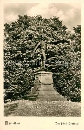 AK / Ansichtskarte Stralsund Schill Denkmal Statue Serie Aus deutschen Landen 