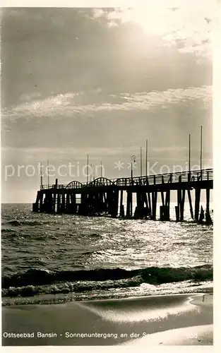 AK / Ansichtskarte Bansin_Ostseebad Sonnenuntergang an der Seebruecke Bansin_Ostseebad