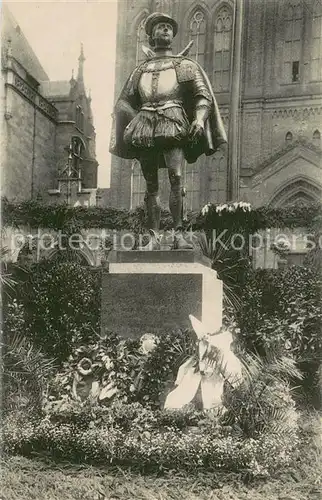 AK / Ansichtskarte Wiesbaden Denkmal Wilhelm 1. von Nassau Oranien Wiesbaden