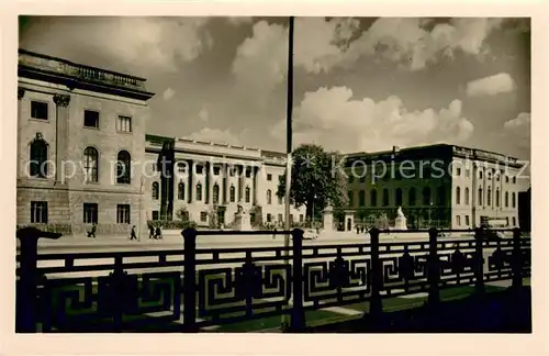 AK / Ansichtskarte Berlin Unter den Linden Humboldt Universitaet Berlin