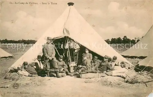 AK / Ansichtskarte Camp_de_Chalons Sous la Tente Camp_de_Chalons