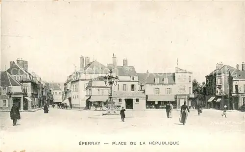AK / Ansichtskarte Epernay_51 Place de la Republique 