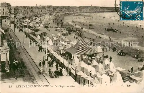 AK / Ansichtskarte Les_Sables d_Olonne La Plage Les_Sables d_Olonne