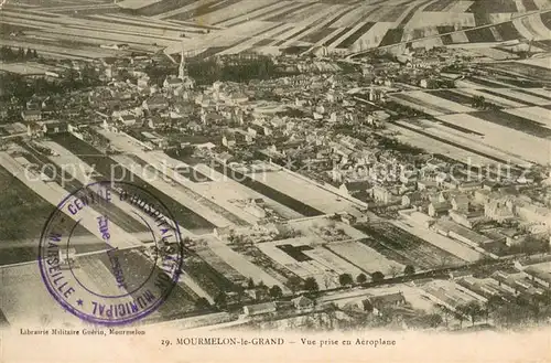 AK / Ansichtskarte Mourmelon le Grand Vue prise en Aeroplane Mourmelon le Grand