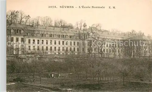 AK / Ansichtskarte Sevres Ecole Normale Sevres