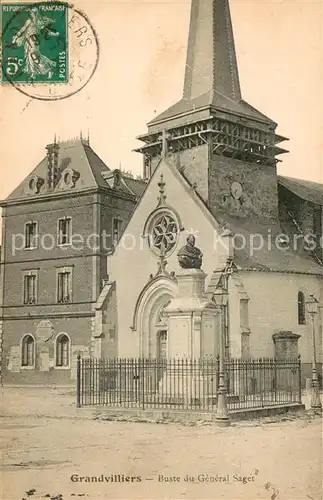 AK / Ansichtskarte Grandvilliers_Oise Buste du General Saget Grandvilliers Oise