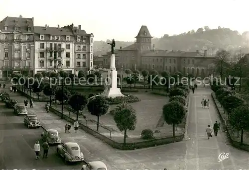 AK / Ansichtskarte Sarreguemines Place de la Gare Sarreguemines