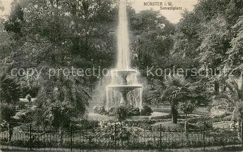 AK / Ansichtskarte Muenster_Westfalen Servatiiplatz Springbrunnen Muenster_Westfalen