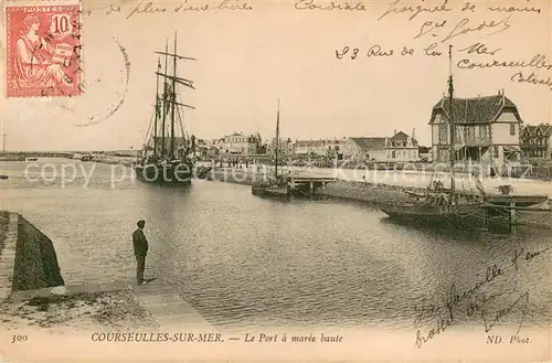AK / Ansichtskarte Courseulles sur Mer Le Port a maree baute Courseulles sur Mer