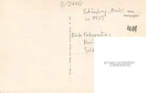 AK / Ansichtskarte Schoenberg_Mecklenburg Kriegerdenkmal und Siemzerstrasse Schoenberg_Mecklenburg