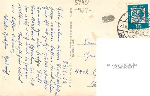 AK / Ansichtskarte Bilstein_Sauerland Ortsansicht mit Kirche Blick zum Schloss Bilstein_Sauerland