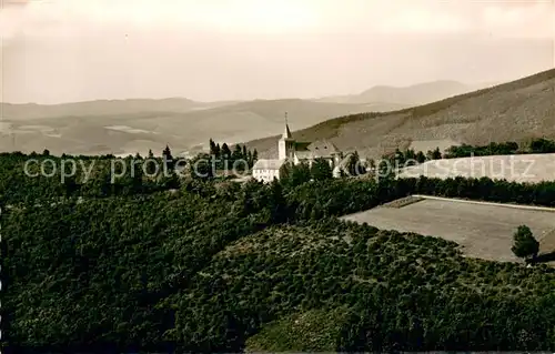 AK / Ansichtskarte Kirchhundem Pfarrkirche Wallfahrtskirche auf Kohlhagen Kirchhundem
