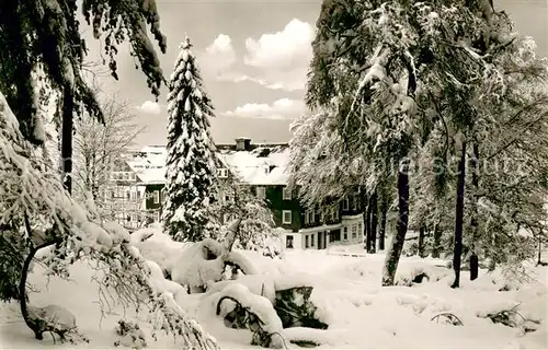AK / Ansichtskarte Fleckenberg Hotel Pension Jagdhaus Wiese Winterlandschaft Fleckenberg