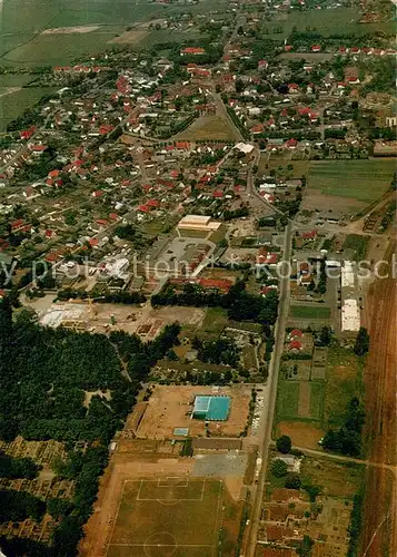 AK / Ansichtskarte Lunden_Holstein Fliegeraufnahme Lunden_Holstein