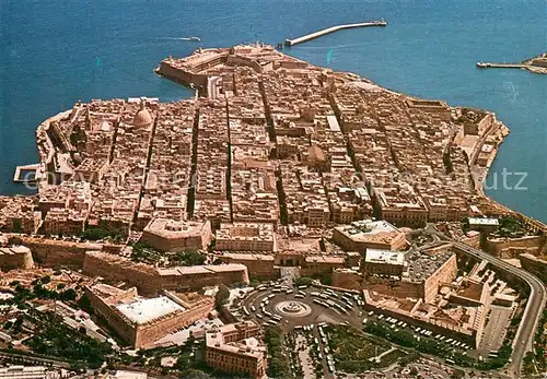 AK / Ansichtskarte Malta__Insel Capital City of Malta Valletta Air View 