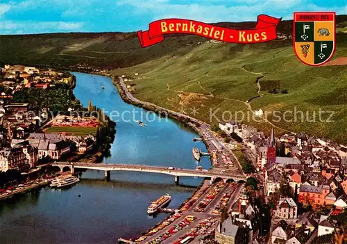 AK / Ansichtskarte Bernkastel Kues Fliegeraufnahme mit Doctor Weinberg Bernkastel Kues