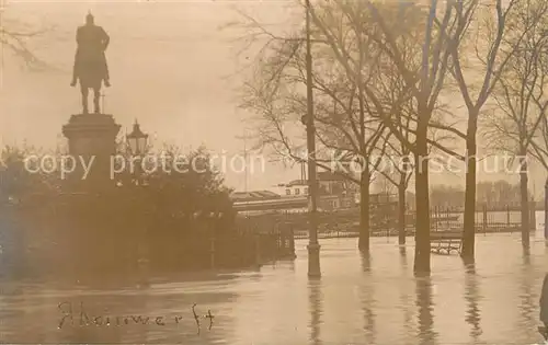 AK / Ansichtskarte Muelheim_Rhein Rheinwerft beim Hochwasser 1919 Muelheim Rhein