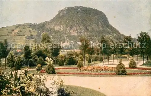 AK / Ansichtskarte Singen_Hohentwiel Parkanlagen Blick zum Hohentwiel Singen Hohentwiel