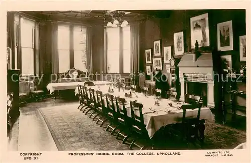 AK / Ansichtskarte Upholland_UK Professors Dining Room The College 