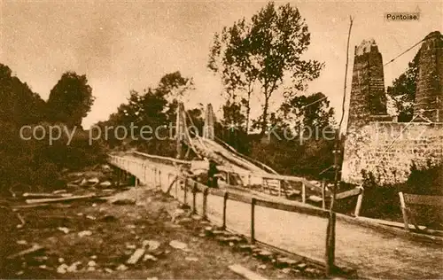 AK / Ansichtskarte Pontoise_Val d_Oise Zerstoertes Dorf in WK1 