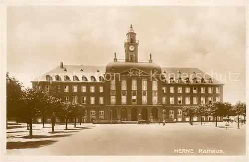 AK / Ansichtskarte Herne_Westfalen Rathaus Herne_Westfalen
