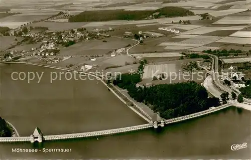 AK / Ansichtskarte Moehnesee Fliegeraufnahme Sperrmauer Moehnesee