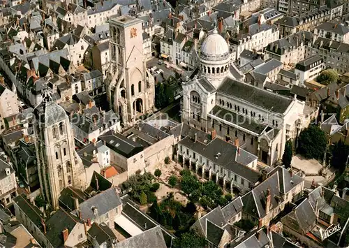 AK / Ansichtskarte Tours_37 Vieux Tours Tour Charlemagne Tour de l Horloge Basilique Saint Martin vue aerienne 