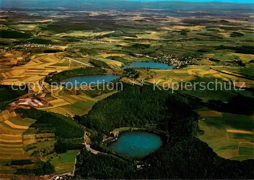 AK / Ansichtskarte Daun_Eifel Dauner Maare Daun_Eifel