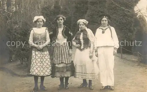 AK / Ansichtskarte Roderbirken Gruppenphoto Karneval in der Volksheilstaette Roderbirken