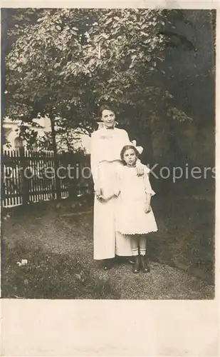 AK / Ansichtskarte Bielefeld Mutter Tochter Photo Bielefeld