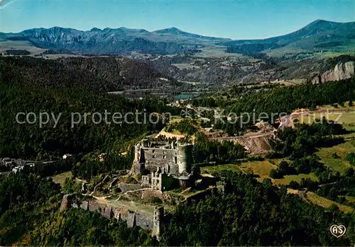 AK / Ansichtskarte Murol Vue aerienne sur le Chateau de Murol le lac Chambon et le Massif du Sancy Murol