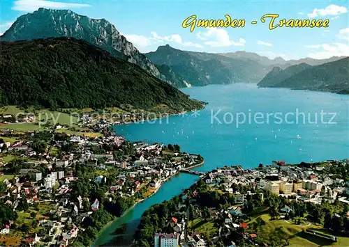 AK / Ansichtskarte Gmunden_Traunsee Fliegeraufnahme mit Traunstein  