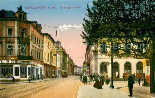 AK / Ansichtskarte Ludwigshafen_Rhein Ludwigsstrasse Mueller Zigarren und Apotheke Ludwigshafen Rhein