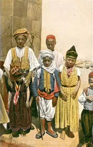 AK / Ansichtskarte Algerien Enfants et filletes arabes Algerien