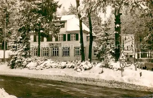 AK / Ansichtskarte Sandplacken_Taunus Restaurant Pension Tannenheim im Schnee Sandplacken_Taunus