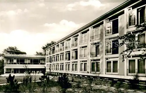 AK / Ansichtskarte Oerlinghausen Frauen Kneipp Kurheim Muellerburg der AWO Oerlinghausen