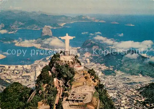 AK / Ansichtskarte Rio_de_Janeiro Corcovado and bay of Rio Christusstatue Rio_de_Janeiro