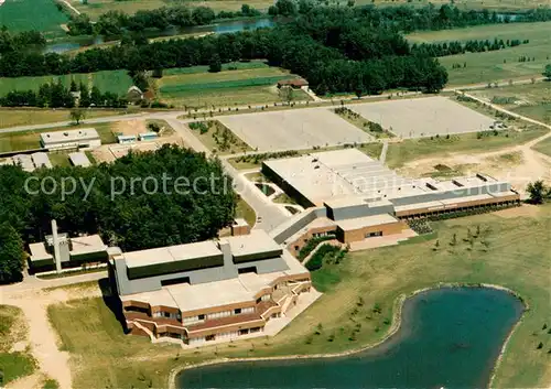 AK / Ansichtskarte Kitchener Conestoga College aerial view Kitchener