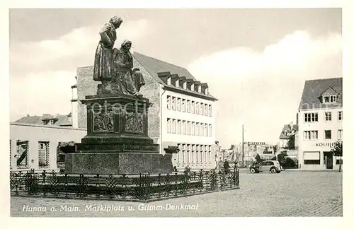 AK / Ansichtskarte Hanau_Main Marktplatz u. Grimm Denkmal Hanau_Main