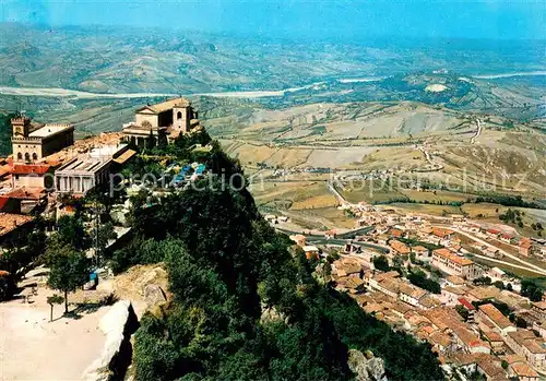 AK / Ansichtskarte San_Marino_Repubblica Panorama della Citta alta e Borgomaggiore San_Marino_Repubblica