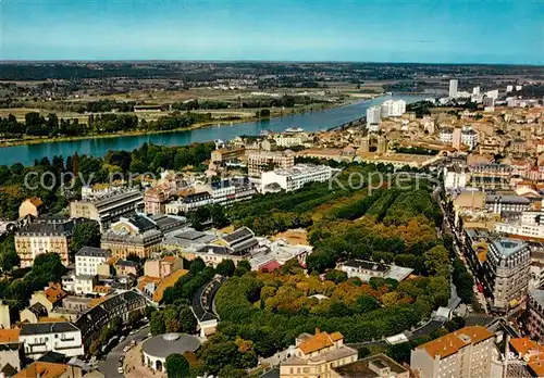 AK / Ansichtskarte Vichy_Allier Station ideale Sante Vacances Vue aerienne Vichy Allier