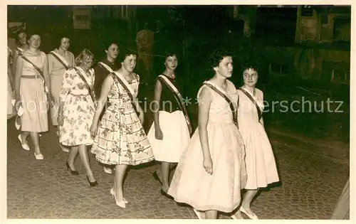 AK / Ansichtskarte Gross Umstadt Junge Frauen Festzug Gross Umstadt