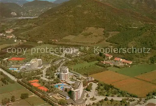 AK / Ansichtskarte Galzignano_Terme Hotel Sporting Terme Fliegeraufnahme Galzignano Terme