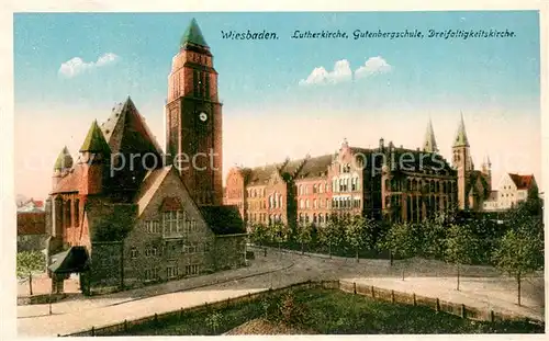AK / Ansichtskarte Wiesbaden Lutherkirche Gutenbergschule Dreifaltigkeitskirche Wiesbaden