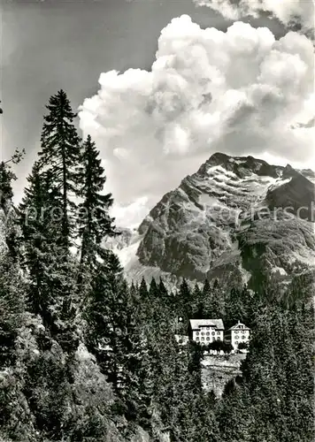 AK / Ansichtskarte Maderanertal Kurhaus SAC mit Duessistock Glarner Alpen Maderanertal