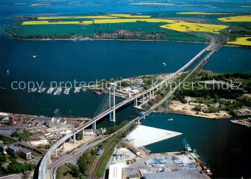 AK / Ansichtskarte Stralsund Ruegenbruecke ueber den Strelasund 