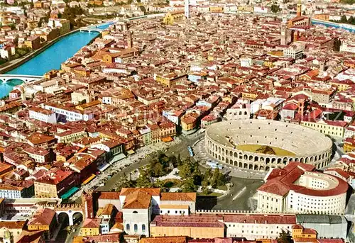AK / Ansichtskarte Verona_Veneto Panorama dallaereo con Arena Verona Veneto